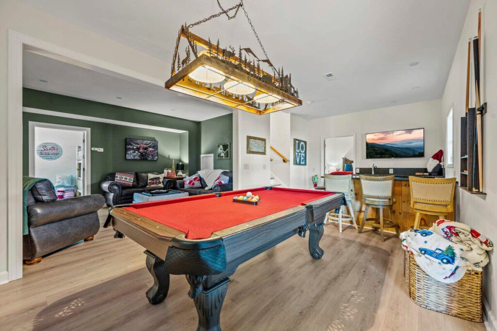 original 814541472818415628 1576457615.jpg