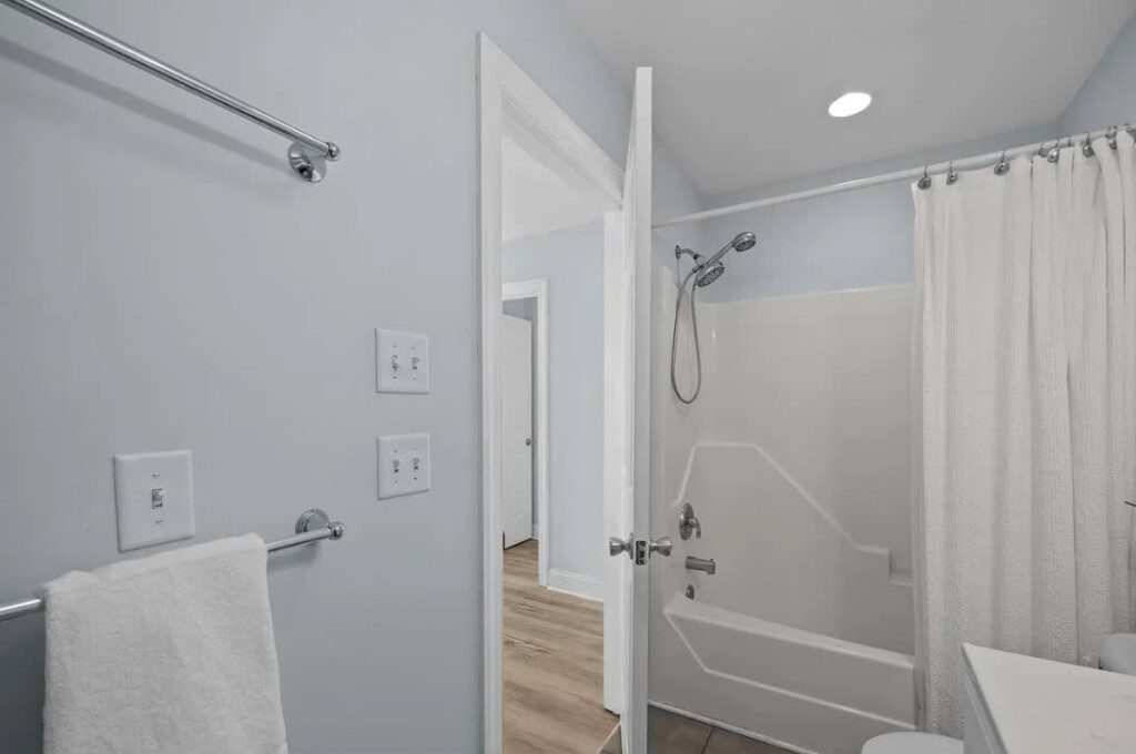 93184e4a 01b3 47 rrDc