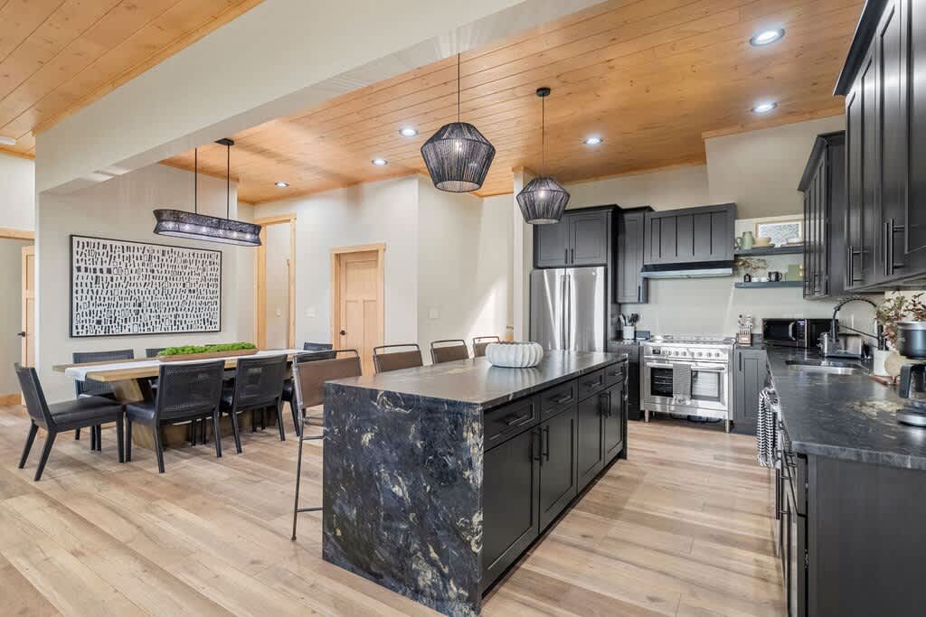 18e0fde5 f2ec 4e L1fg2