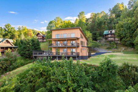 28c49cae c44f 4f r5G38