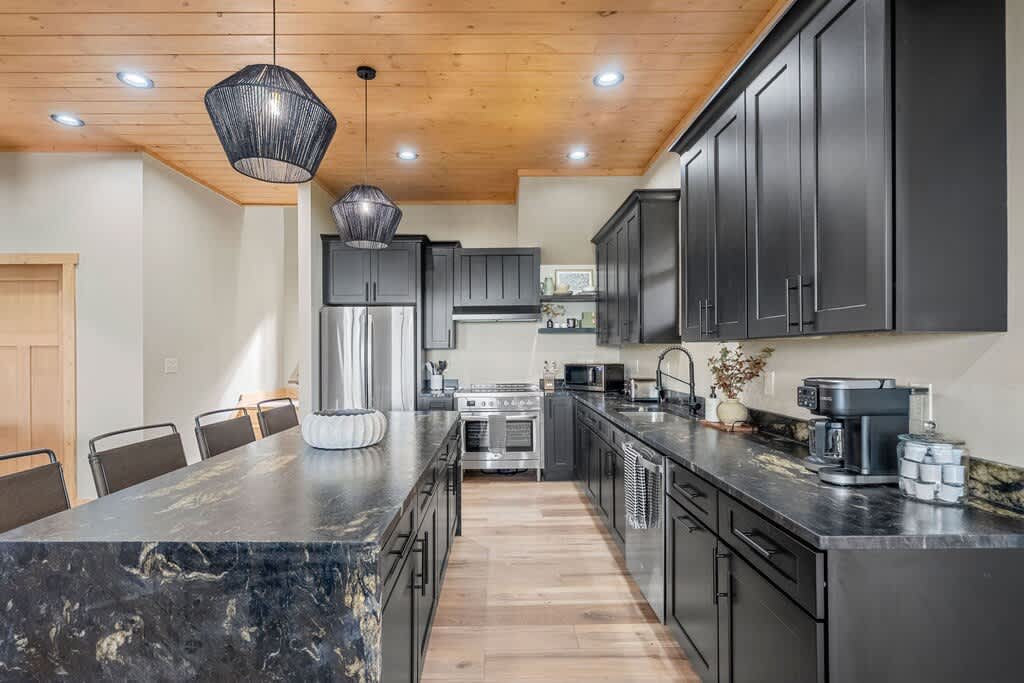 4ae87222 7c47 4c FsoOh