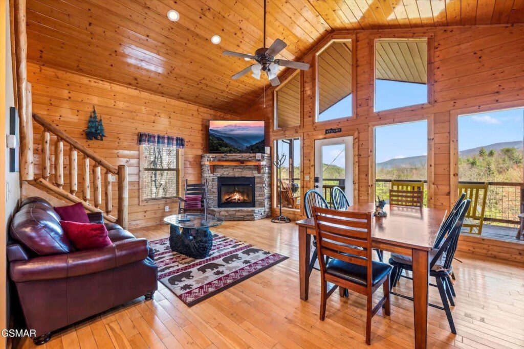 b37e81ca 3879 40 vg2EV