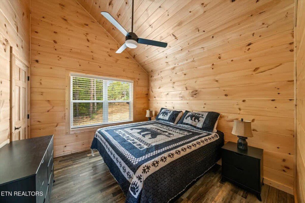 b732e36f 0a7c 48 Czn7j