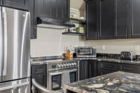 dafe22a6 91a2 49 UK4Z3