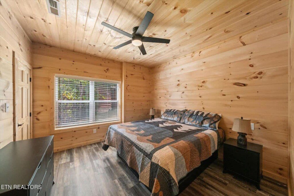 ebc20dd8 fb9a 40 9idaq