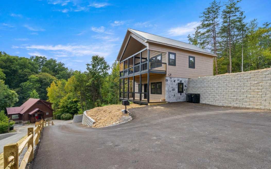 pqzhfcb3az5djiymdvz7